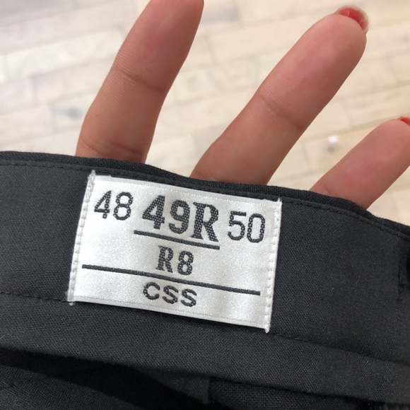 Oscar de la rents formal suite - Picture 8 of 8